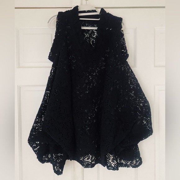 Dresses & Skirts - Black Crochet Knit Mini Dress